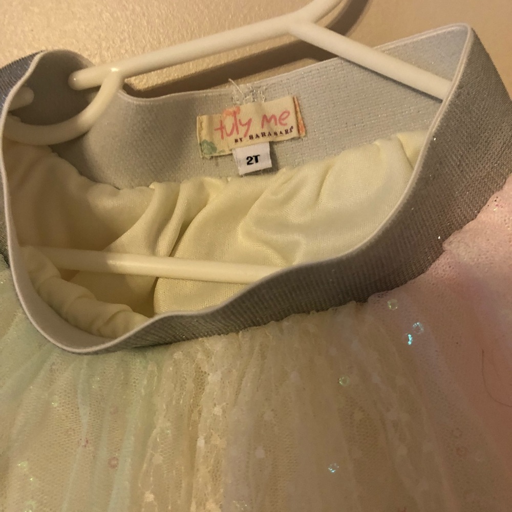 Tutu - Picture 3 of 5